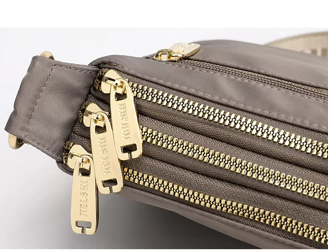 6-019 ✨ MetroLuxe Crossbody ✨